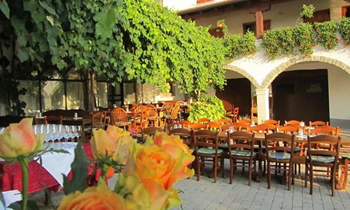 Idyllisch terras Arkade Turizem