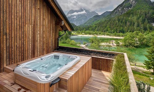 Milka Boutique Hotel hot tub