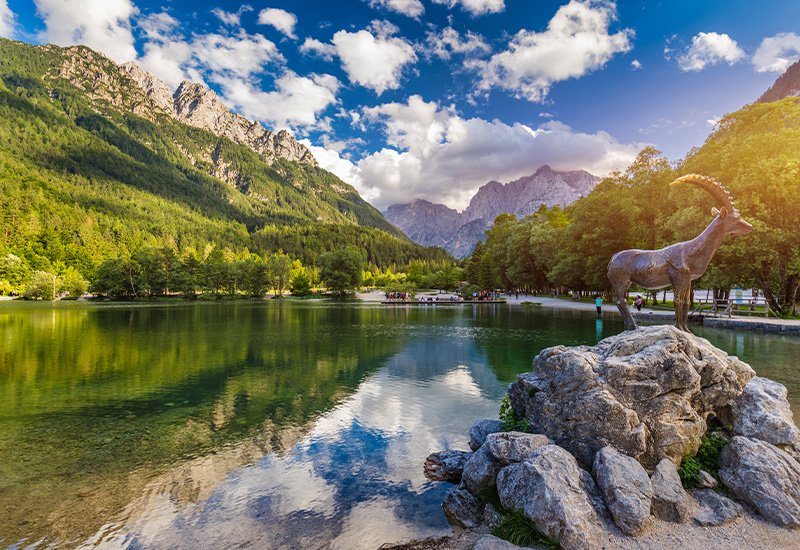 Jasna meer bij Kranjska Gora in Slovenië