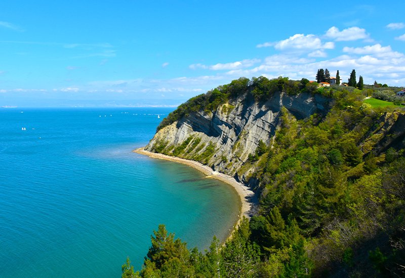 Moon Bay Mesečev Zaliv Maanbaai bij Izola in natuurreservaat Strunjan Slovenië