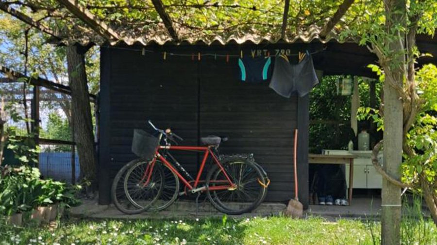 Fieten van Camping Riverside Ljubljana bij de hoofdstad van Slovenië