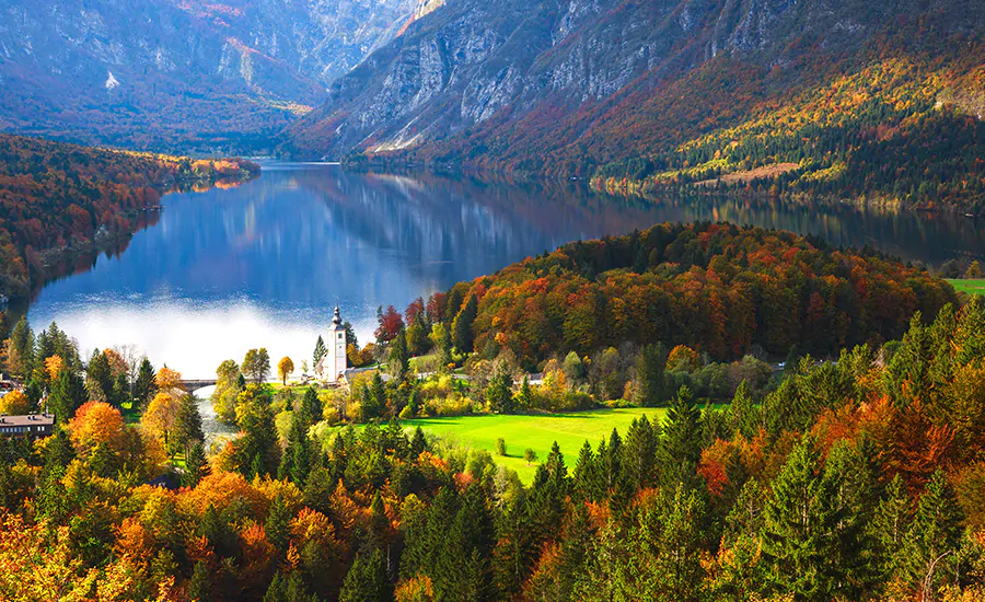 Meer van Bohinj Slovenië