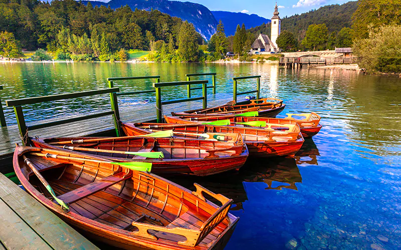 Bootjes bij Meer van Bohinj