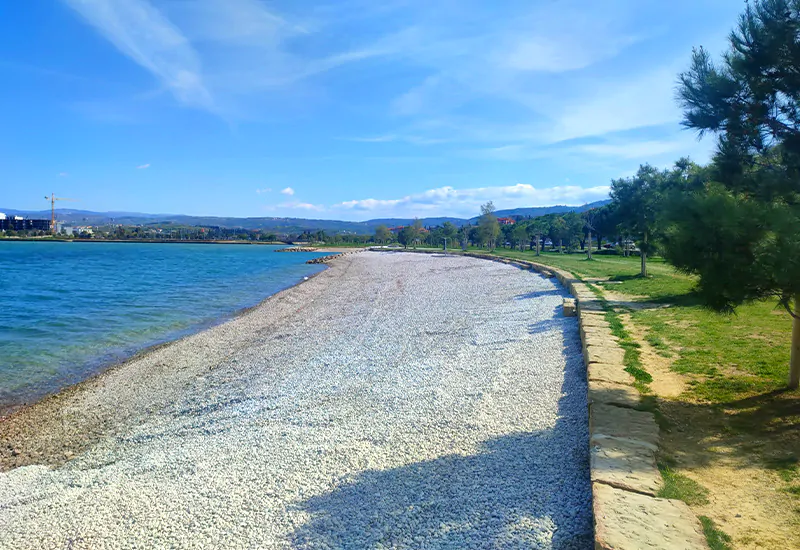 Žusterna Beach bij Koper in Slovenië